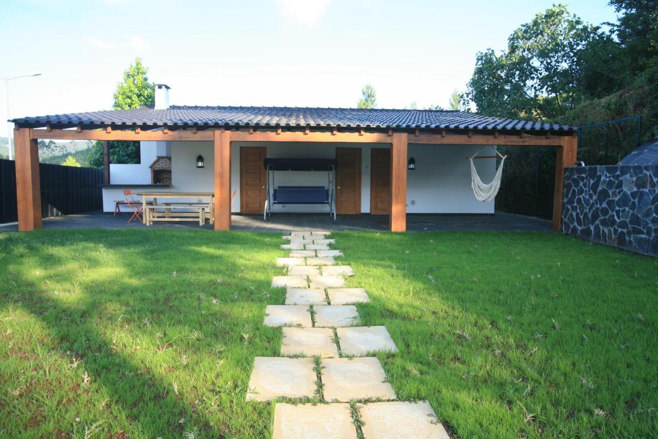 Casa Ribeira De Pera Villa Castanheira de Pera Bagian luar foto